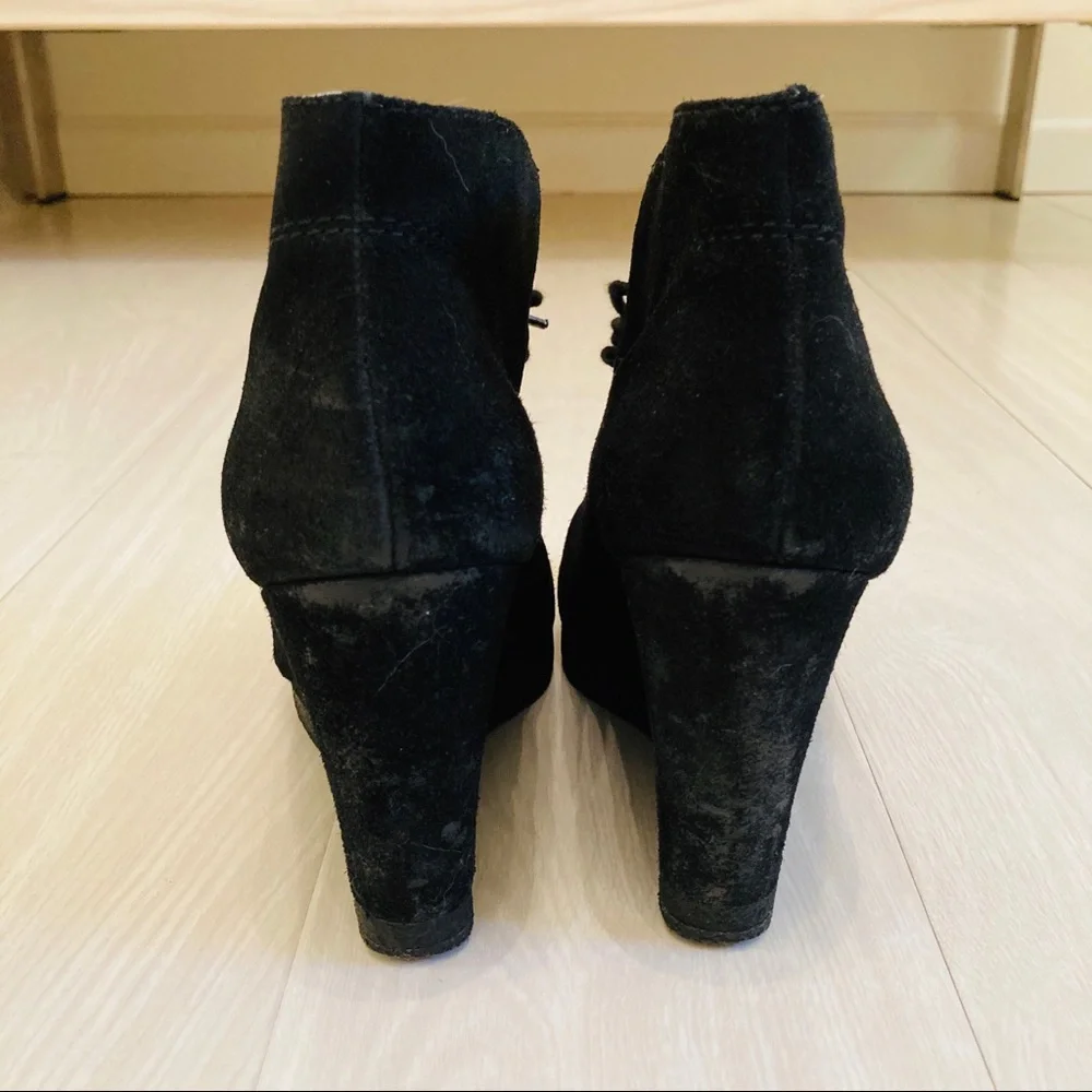 Nine West Black Suede Wedge Booties Size 6
